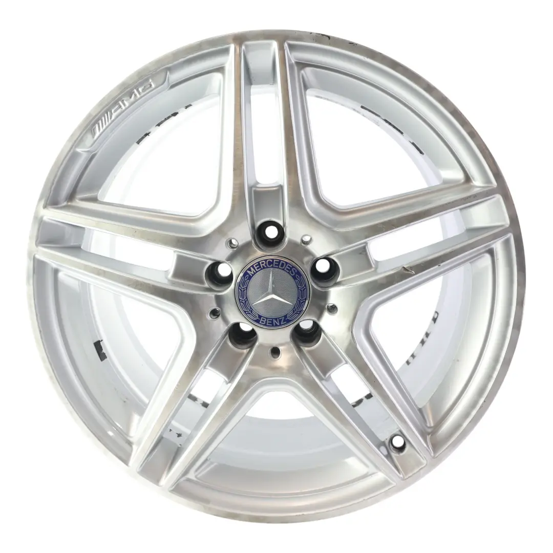 W207 W212 Cerchio Lega AMG 18" 8.5J ET:48 per Mercedes con numero di parte A2124013602 Mercedes W207 W212 Cerchio Lega AMG 18" 8.5J ET:48 - SKU A2124013602-1 - Numero di parte A2124013602