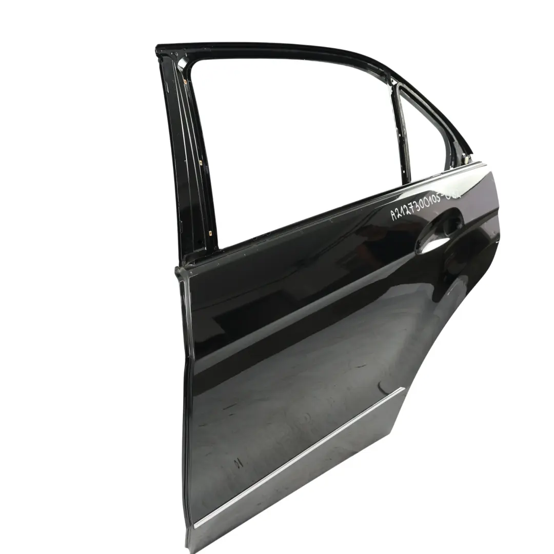 Arrière Gauche Noir Obsidienne Métallisé - 197 pour Mercedes W212 Porte à propos du numéro de pièce A2127300105 Mercedes W212 Porte Arrière Gauche Noir Obsidienne Métallisé - 197 - SKU A2127300105-OB2 - Numéro de pièce A2127300105