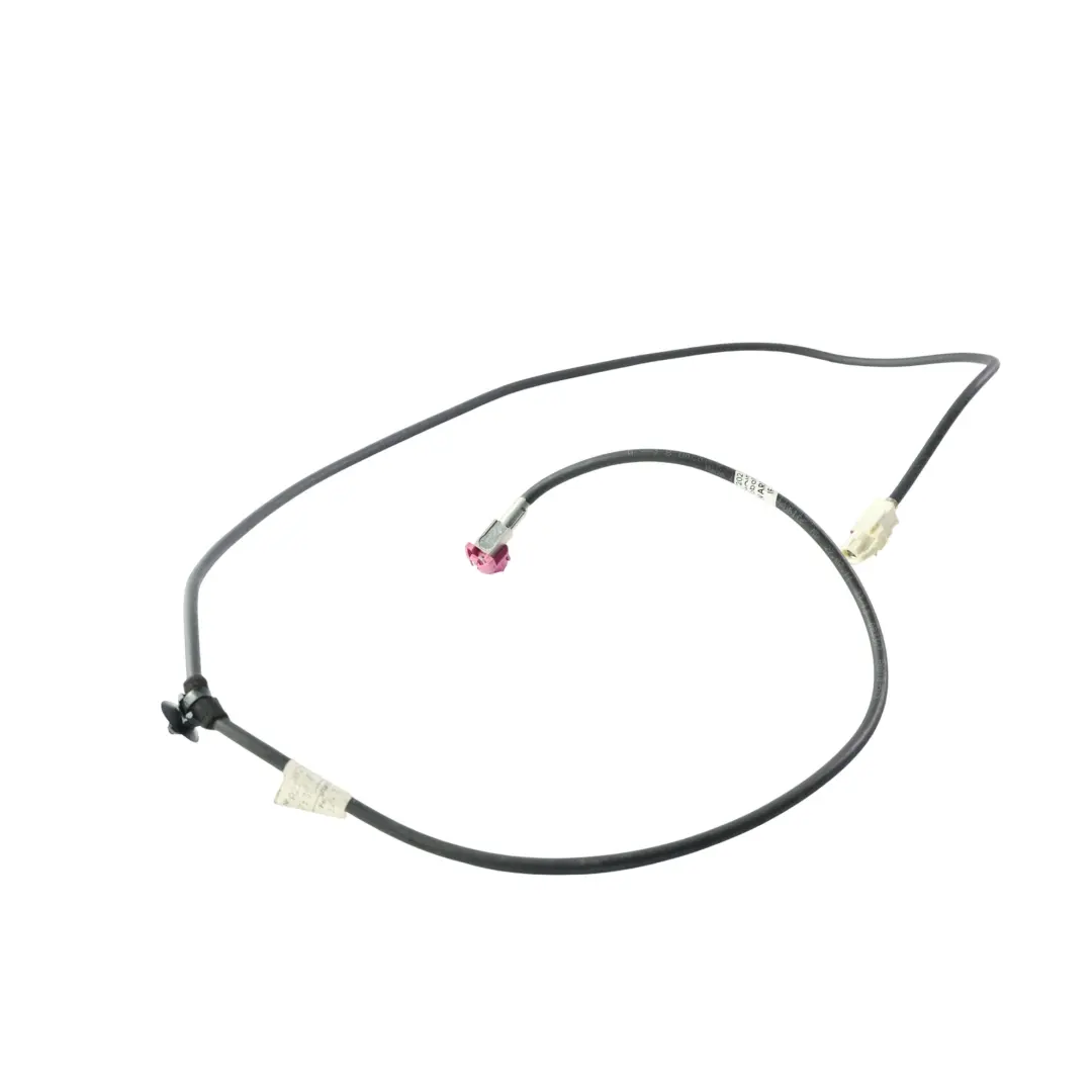 Mercedes C218 Cable Arnés Puerto Socket USB AUX - SKU A2185402110 - Número de pieza A2185402110