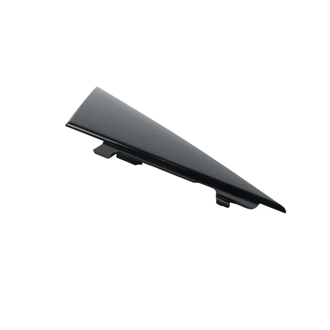 Mercedes CLS C218 Garniture Triangle Rétroviseur AMG Droite - SKU A2187200448 - Numéro de pièce A2187200448