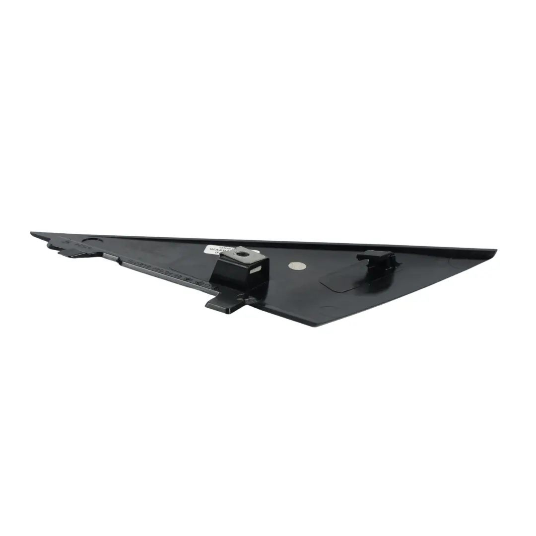 Mercedes CLS C218 Garniture Triangle Rétroviseur AMG Droite - SKU A2187200448 - Numéro de pièce A2187200448