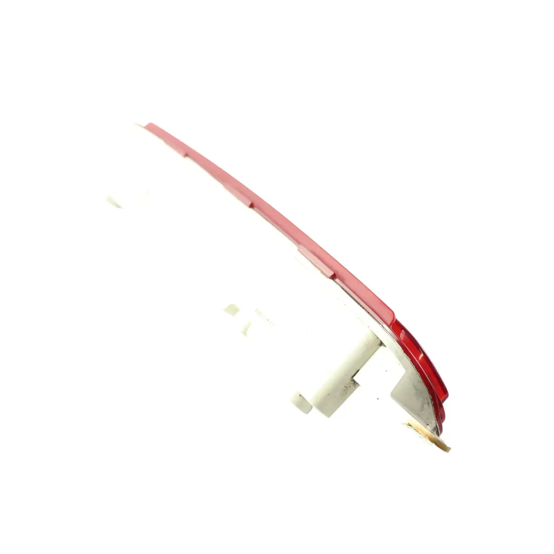 W218 Trzecie Światło Stop Tylne Dodatkowe do Mercedes o numerze A2188200056 Mercedes W218 Trzecie Światło Stop Tylne Dodatkowe - SKU A2188200056-1 - Numer Części A2188200056