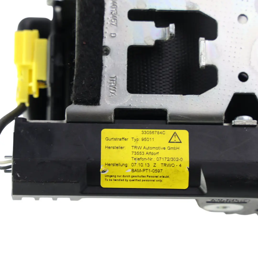 Bench Sofa Seat Belt Right O/S to Mercedes CLS C218 Rear with Part number A2188601085 Mercedes CLS C218 Rear Bench Sofa Seat Belt Right O/S - SKU A2188601085 - Part number A2188601085