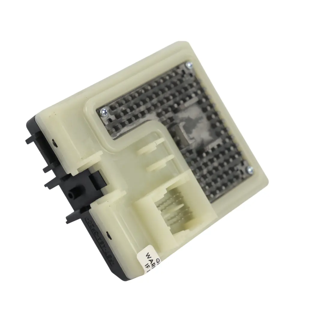 Blocchetto Accensione Pulsante Start per Mercedes W205 W222 con numero di parte A2229009407 Mercedes W205 W222 Blocchetto Accensione Pulsante Start - SKU A2229009407 - Numero di parte A2229009407