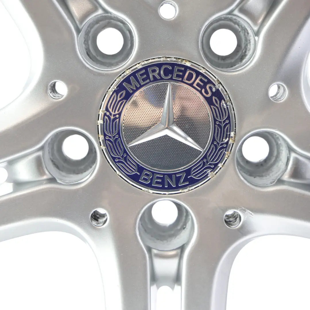 Cerchione Lega Argento 17" 7.5J ET:52.5 per Mercedes W176 W246 con numero di parte A2464011002 Mercedes W176 W246 Cerchione Lega Argento 17" 7.5J ET:52.5 - SKU A2464011002-6 - Numero di parte A2464011002