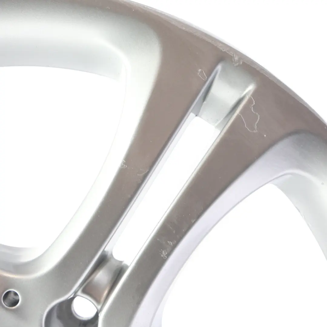 Cerchione Lega Argento 17" 7.5J ET:52.5 per Mercedes W176 W246 con numero di parte A2464011002 Mercedes W176 W246 Cerchione Lega Argento 17" 7.5J ET:52.5 - SKU A2464011002-6 - Numero di parte A2464011002