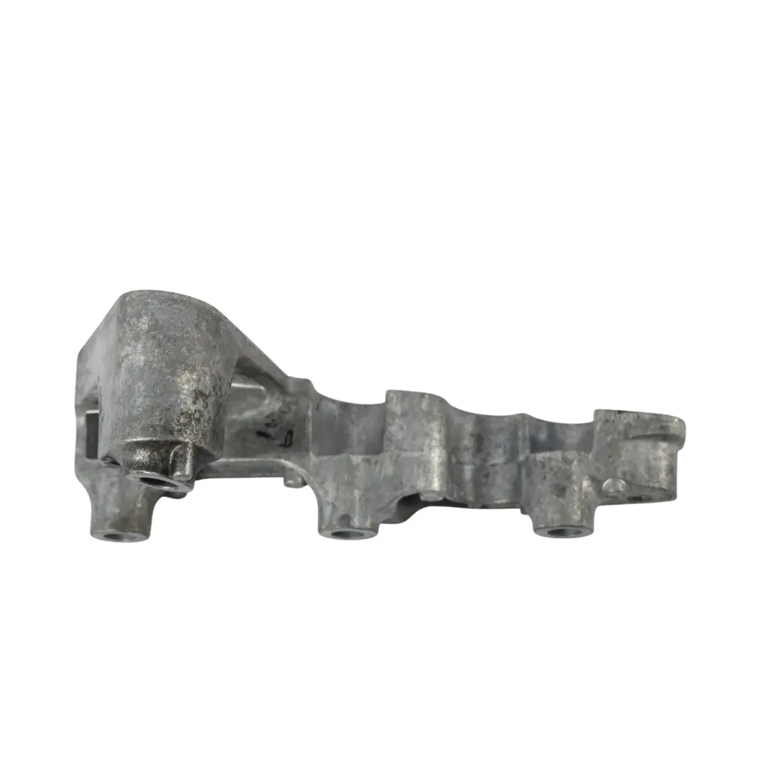 Wspornik Mocowania Silnika do Mercedes W177 B-Class W247 o numerze A2472400700 Mercedes W177 B-Class W247 Wspornik Mocowania Silnika - SKU A2472400700 - Numer Części A2472400700