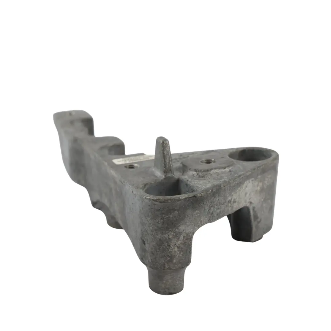 Wspornik Mocowania Silnika do Mercedes W177 B-Class W247 o numerze A2472400700 Mercedes W177 B-Class W247 Wspornik Mocowania Silnika - SKU A2472400700 - Numer Części A2472400700