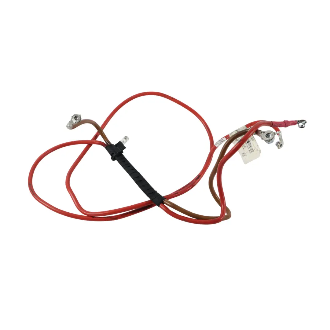 R320 W251 Cablaggio Cavi Batteria Positivo Plus + per Mercedes con numero di parte A2515408635 Mercedes R320 W251 Cablaggio Cavi Batteria Positivo Plus + - SKU A2515408635 - Numero di parte A2515408635