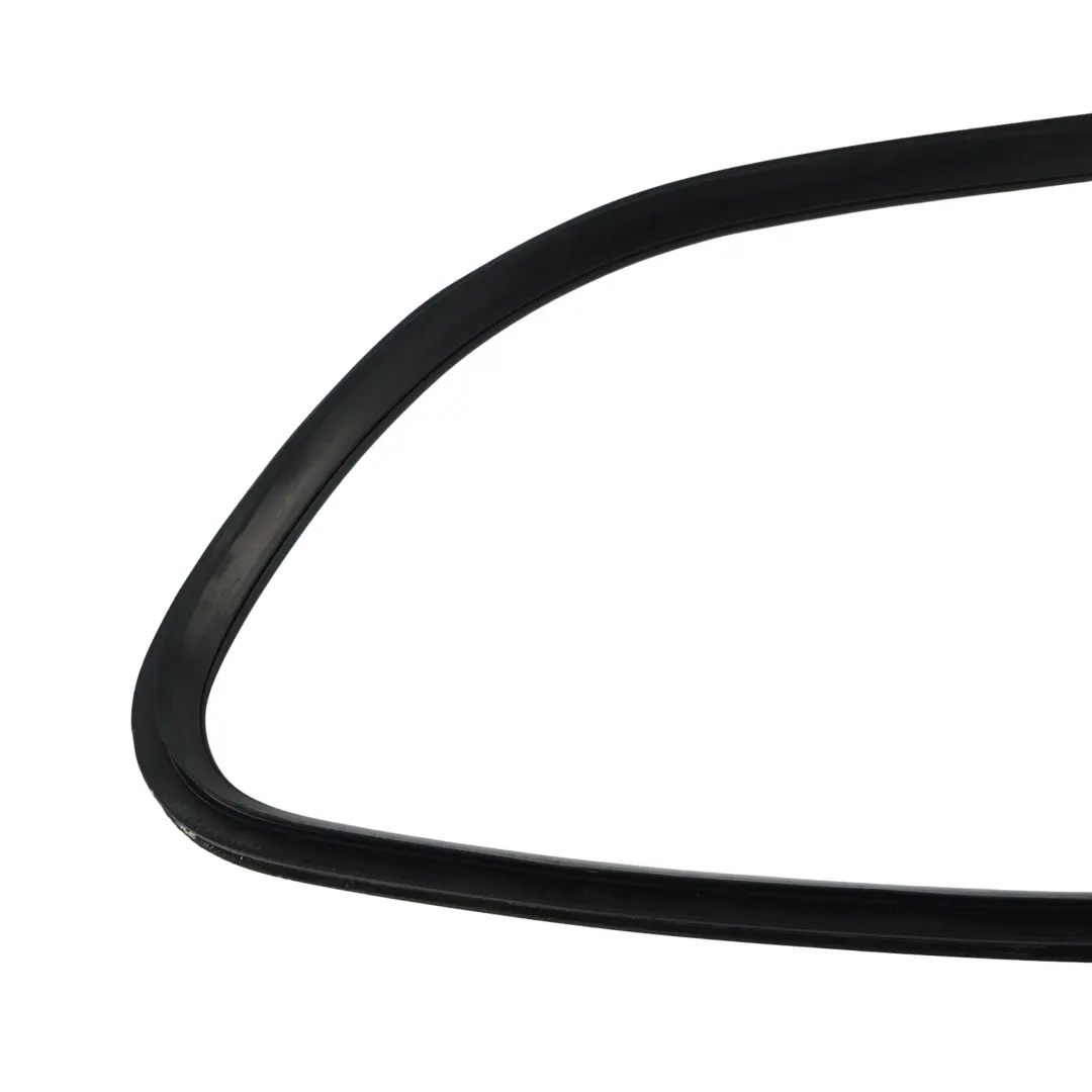 Joint Étanchéité Vitre Latérale Bande Arrière Gauche pour Mercedes W251 à propos du numéro de pièce A2516702139 Mercedes W251 Joint Étanchéité Vitre Latérale Bande Arrière Gauche - SKU A2516702139 - Numéro de pièce A2516702139