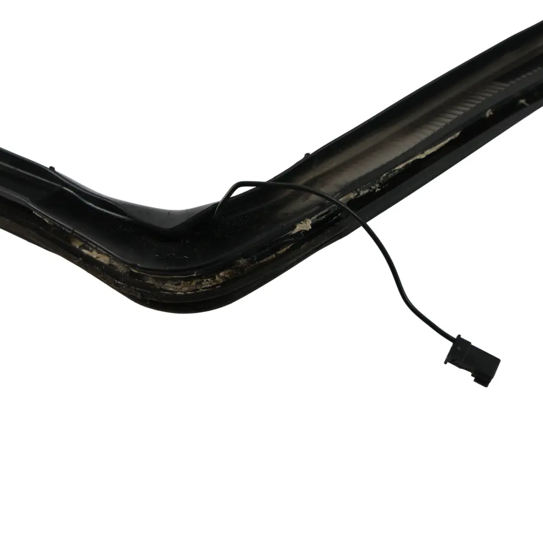 Mercedes W251 Guarnizione Finestrino Posteriore Sinistra - SKU A2516702139 - Numero di parte A2516702139