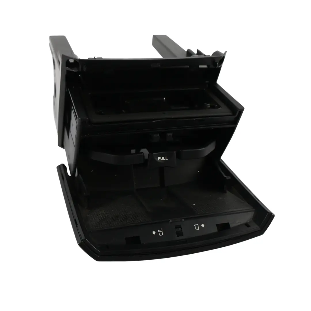 Bracciolo Console Centrale Vano Portacenere per Mercedes W251 con numero di parte A25168003814 Mercedes W251 Bracciolo Console Centrale Vano Portacenere - SKU A2516803814 - Numero di parte A25168003814