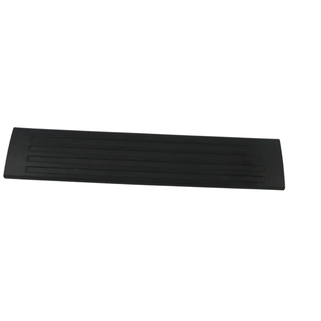 Moldura Interior Umbral Puerta Delantero Derecho Negro para Mercedes W251 con número de pieza A2516860136 Mercedes W251 Moldura Interior Umbral Puerta Delantero Derecho Negro - SKU A2516860136 - Número de pieza A2516860136