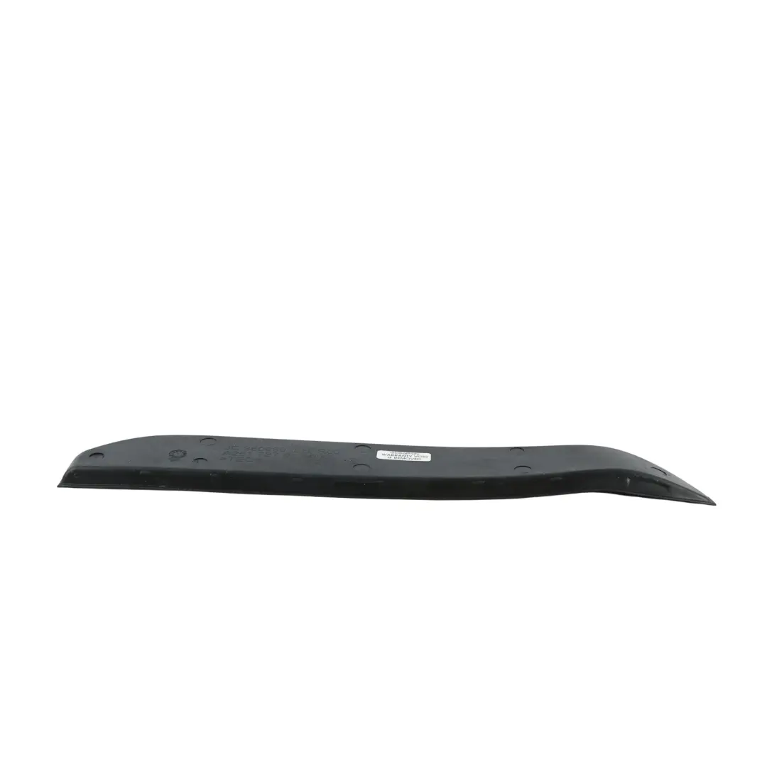 Revêtement Panneau Sol Porte Avant Gauche pour Mercedes V251 W251 à propos du numéro de pièce A2517270145 Mercedes V251 W251 Revêtement Panneau Sol Porte Avant Gauche - SKU A2517270145 - Numéro de pièce A2517270145