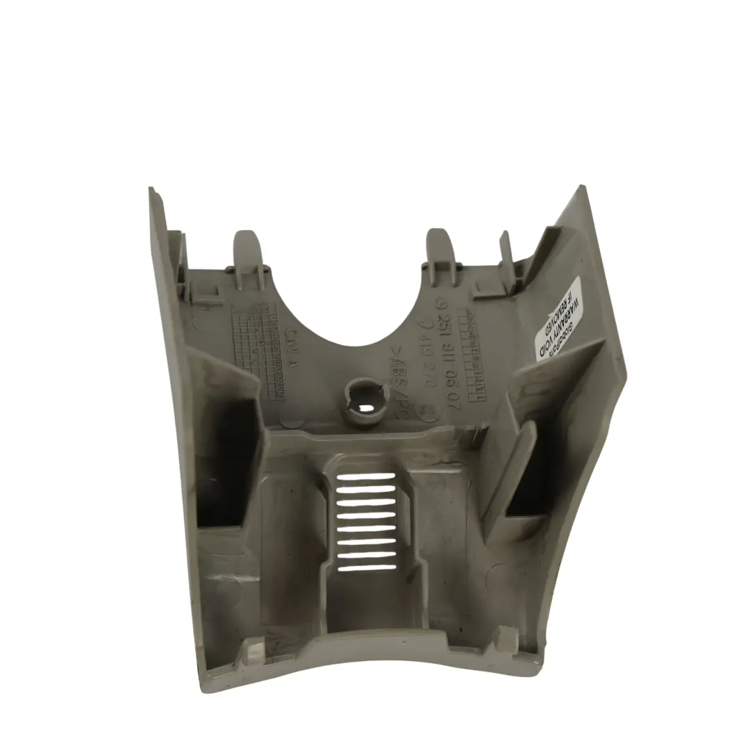 Innenspiegel Abdeckung Hinten Grau für Mercedes W251 mit Teilenummer A2518110607 Mercedes W251 Innenspiegel Abdeckung Hinten Grau - SKU A2518110607 - Teilenummer A2518110607