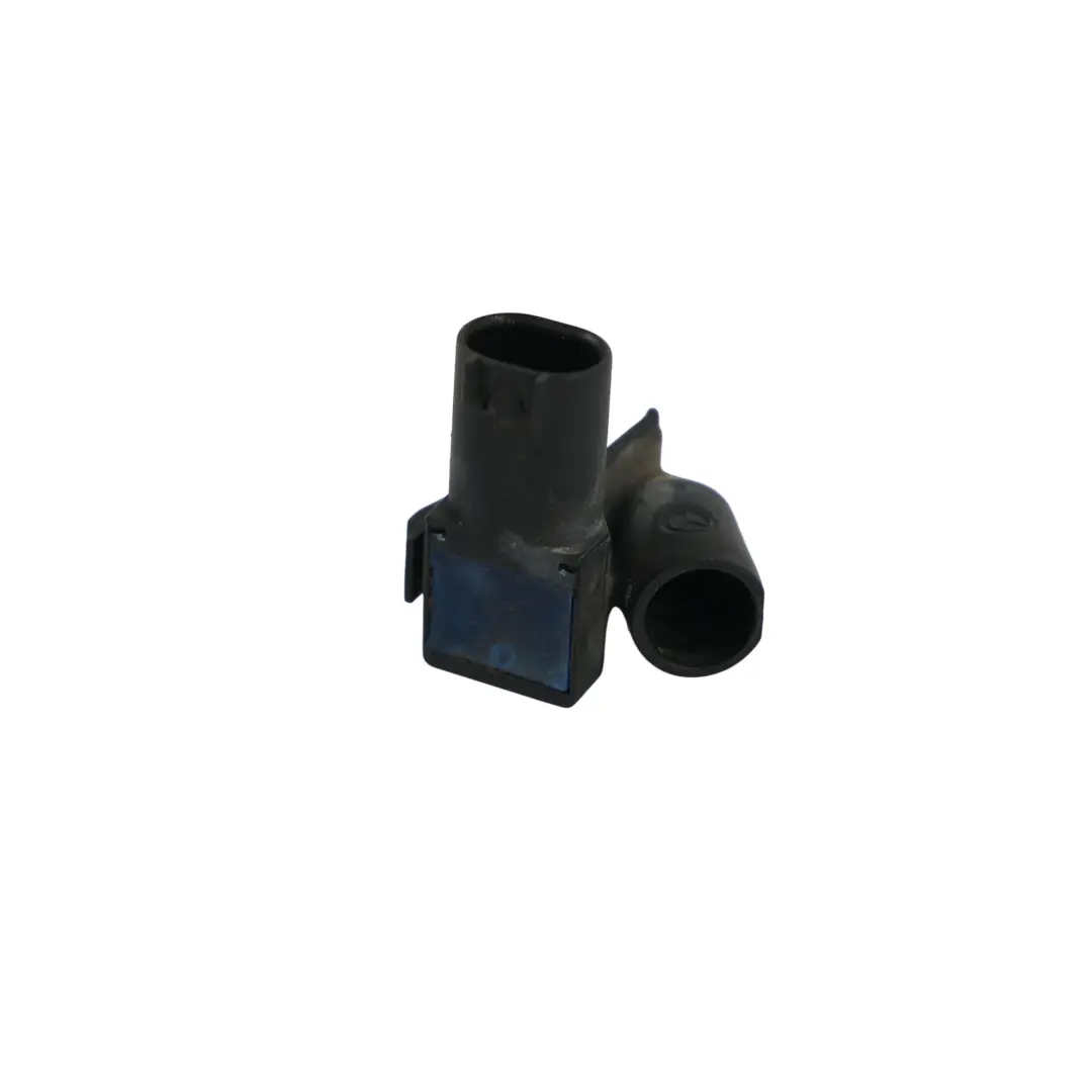 Mercedes W251 Scheibenwaschanlage Düse Vorne Rechts - SKU A2518600247 - Teilenummer A2518600247