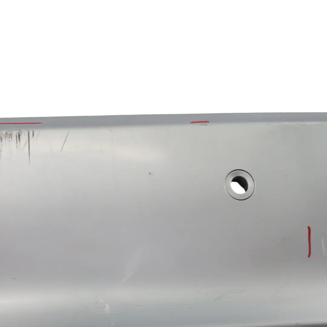 Zderzak Tylny Iridium Srebrny Metalik 775 do Mercedes W251 o numerze A2518850325 Mercedes W251 Zderzak Tylny Iridium Srebrny Metalik 775 - SKU A2518850325-IRS - Numer Części A2518850325