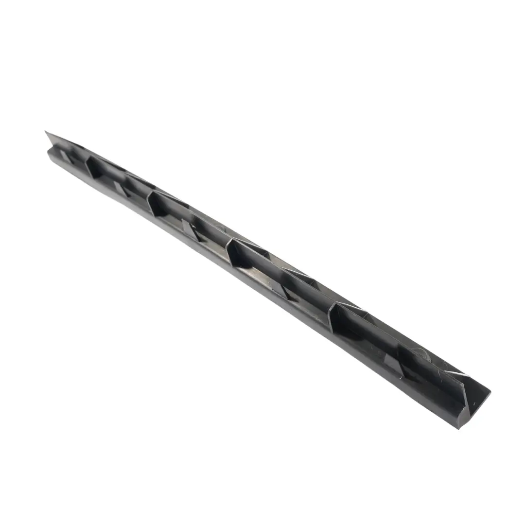 Mercedes V251 Support Pare-Chocs Arrière Centre Porte - SKU A2518851421 - Numéro de pièce A2518851421