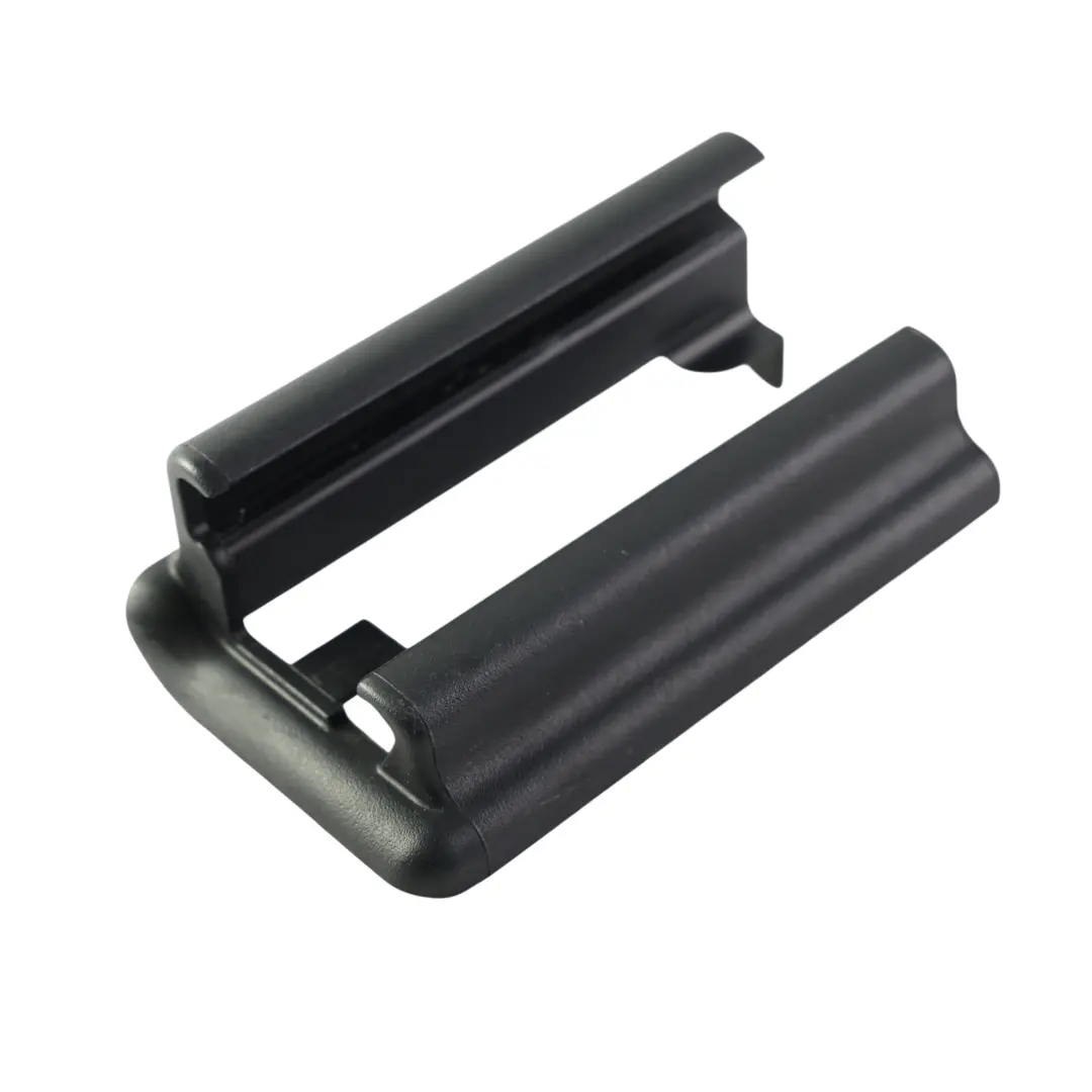 Osłona Szyny Fotela Przedniego Tylna Prawa do Mercedes W251 o numerze A2519190420 Mercedes W251 Osłona Szyny Fotela Przedniego Tylna Prawa - SKU A2519190420 - Numer Części A2519190420