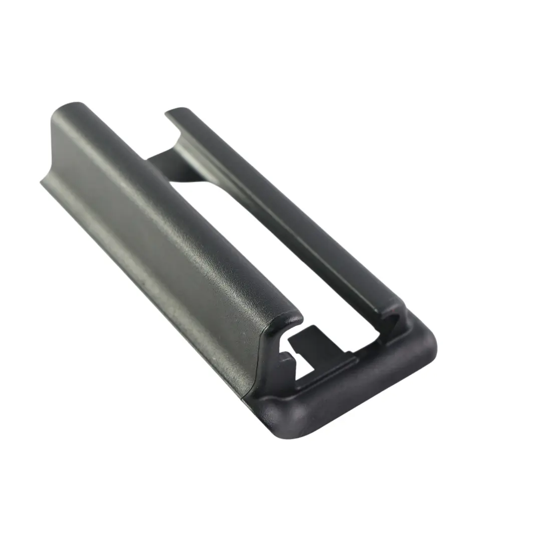 Garniture Cache Rail Siège Avant Arrière Droit pour Mercedes W251 à propos du numéro de pièce A2519190420 Mercedes W251 Garniture Cache Rail Siège Avant Arrière Droit - SKU A2519190420 - Numéro de pièce A2519190420