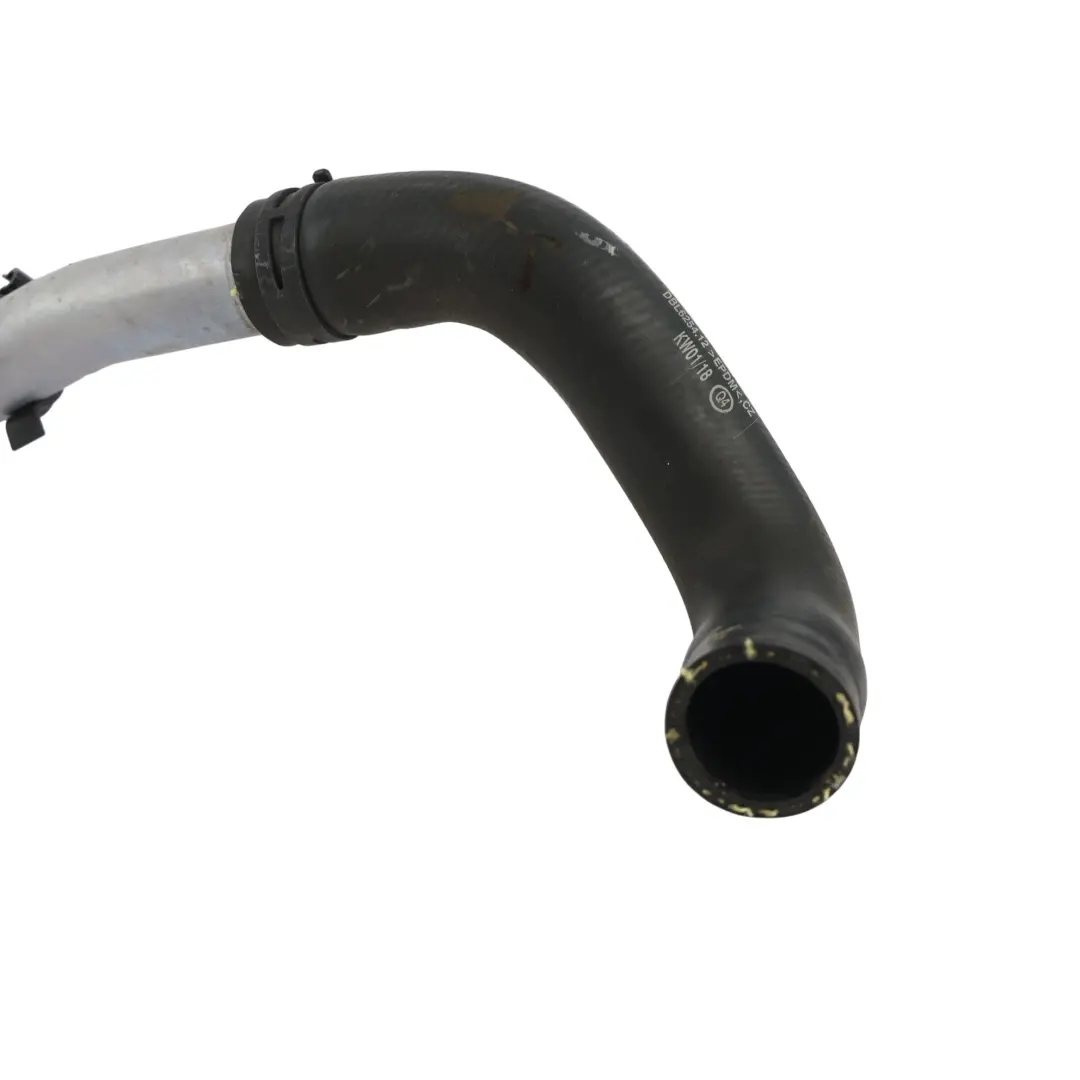 Kühlmittelschlauch Wasserrohr M270 für Mercedes C117 W176 W246 mit Teilenummer A2702032902 Mercedes C117 W176 W246 Kühlmittelschlauch Wasserrohr M270 - SKU A2702032902-3 - Teilenummer A2702032902