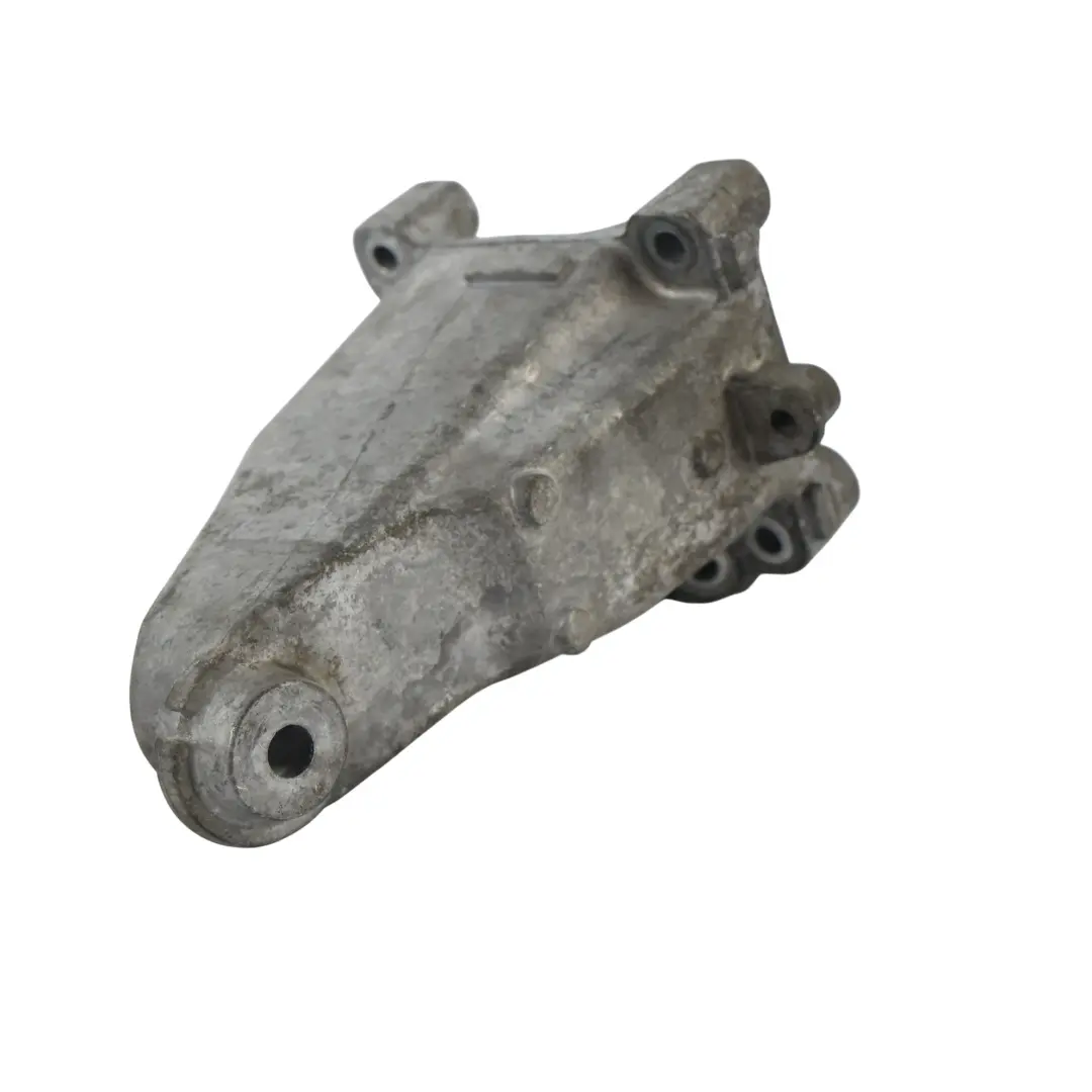 Mercedes W204 Soporte Motor Portador Bracket Izquierdo - SKU A2742230104 - Número de pieza A2742230104