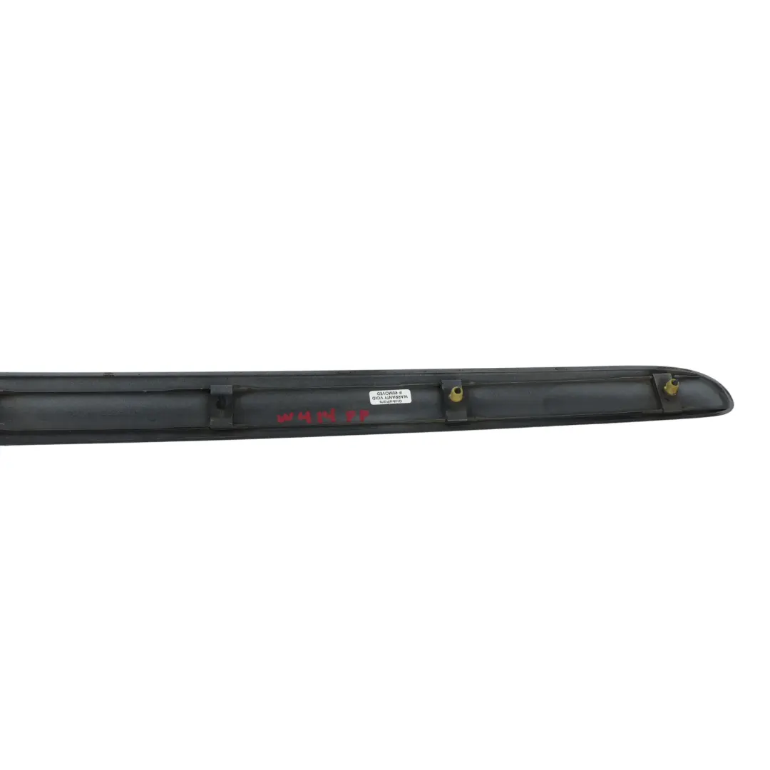 W414 Moldura Puerta Delantera Izquierda para Mercedes Vaneo con número de pieza A4146981185 Mercedes Vaneo W414 Moldura Puerta Delantera Izquierda - SKU A4146981185-BRS - Número de pieza A4146981185