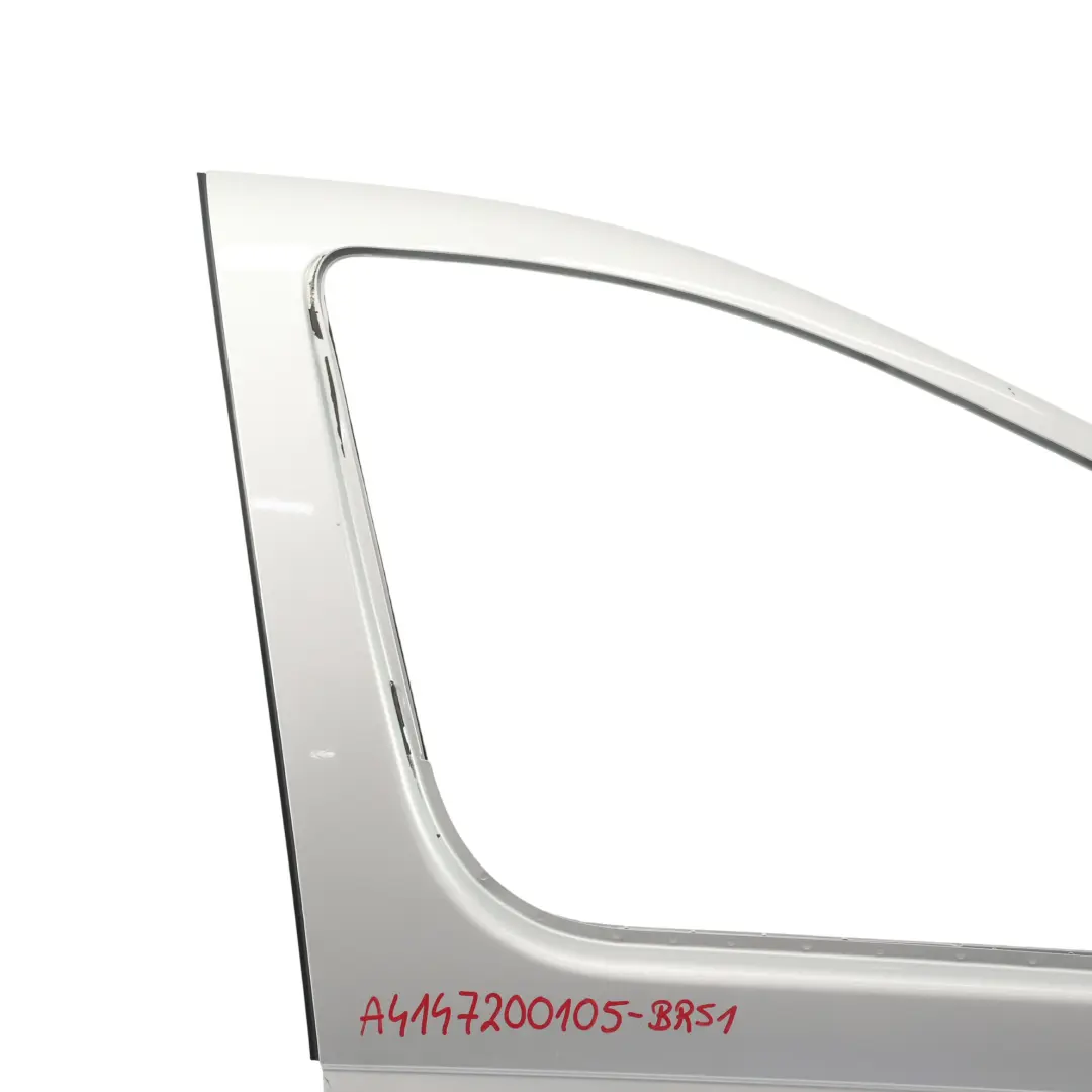 Mercedes W414 Tür Vorne Rechts Brilliant Silber Metallic 9744 - SKU A4147200105-BRS1 - Teilenummer A4147200105