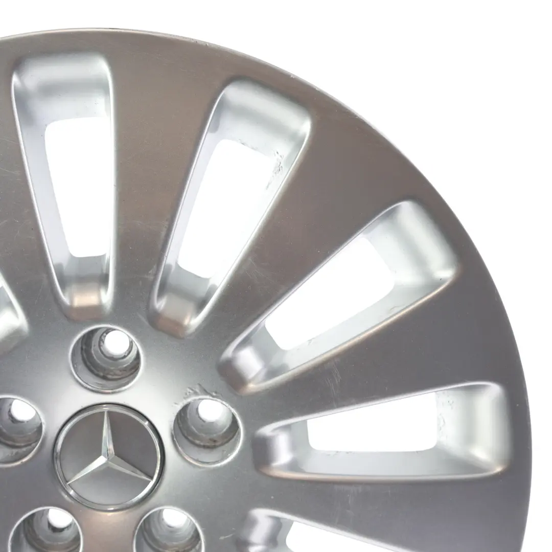 Felga Aluminiowa Srebrna 16" ET44 6.5J do Mercedes Citan W415 o numerze A4154011000 Mercedes Citan W415 Felga Aluminiowa Srebrna 16" ET44 6.5J - SKU A4154011000-1 - Numer Części A4154011000