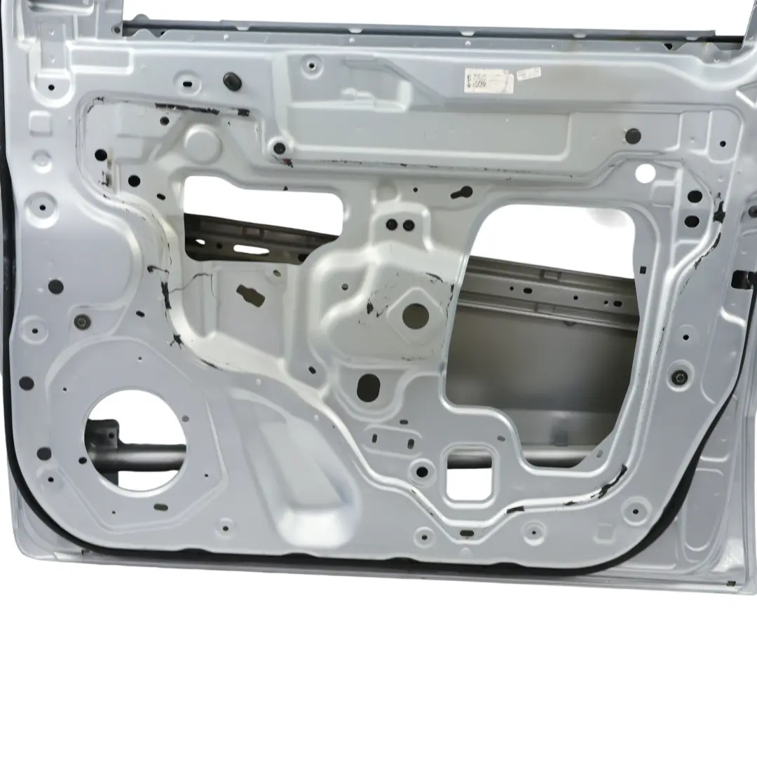 Mercedes W470 Drzwi Przednie Prawe Srebrne - SKU A4707206200-DSI - Numer Części A4707206200