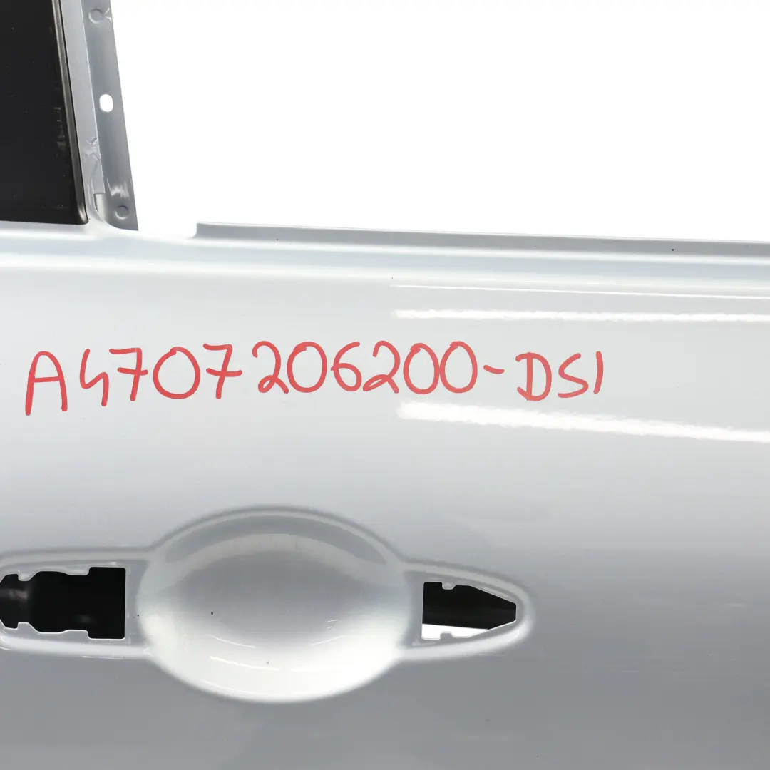 Mercedes W470 Door Front Right O/S Diamond Silver Metallic - 988 - SKU A4707206200-DSI - Part number A4707206200