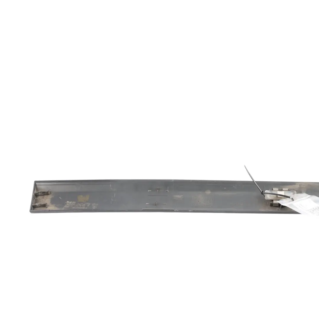 Front Door Moulding Strip Left N/S Obsidian Black - 197 to Mercedes W639 with Part number A6396900262 Mercedes W639 Front Door Moulding Strip Left N/S Obsidian Black - 197 - SKU A6396900262-OB - Part number A6396900262