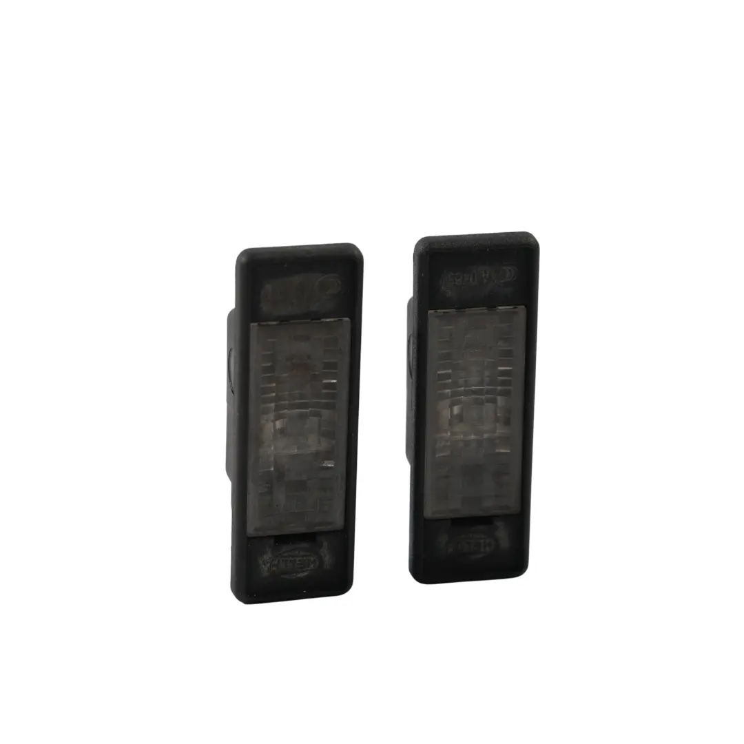 Mercedes Vito W639 Sprinter W906 Lampe Plaque Immatriculation - SKU A6398200256-2 - Numéro de pièce A6398200256