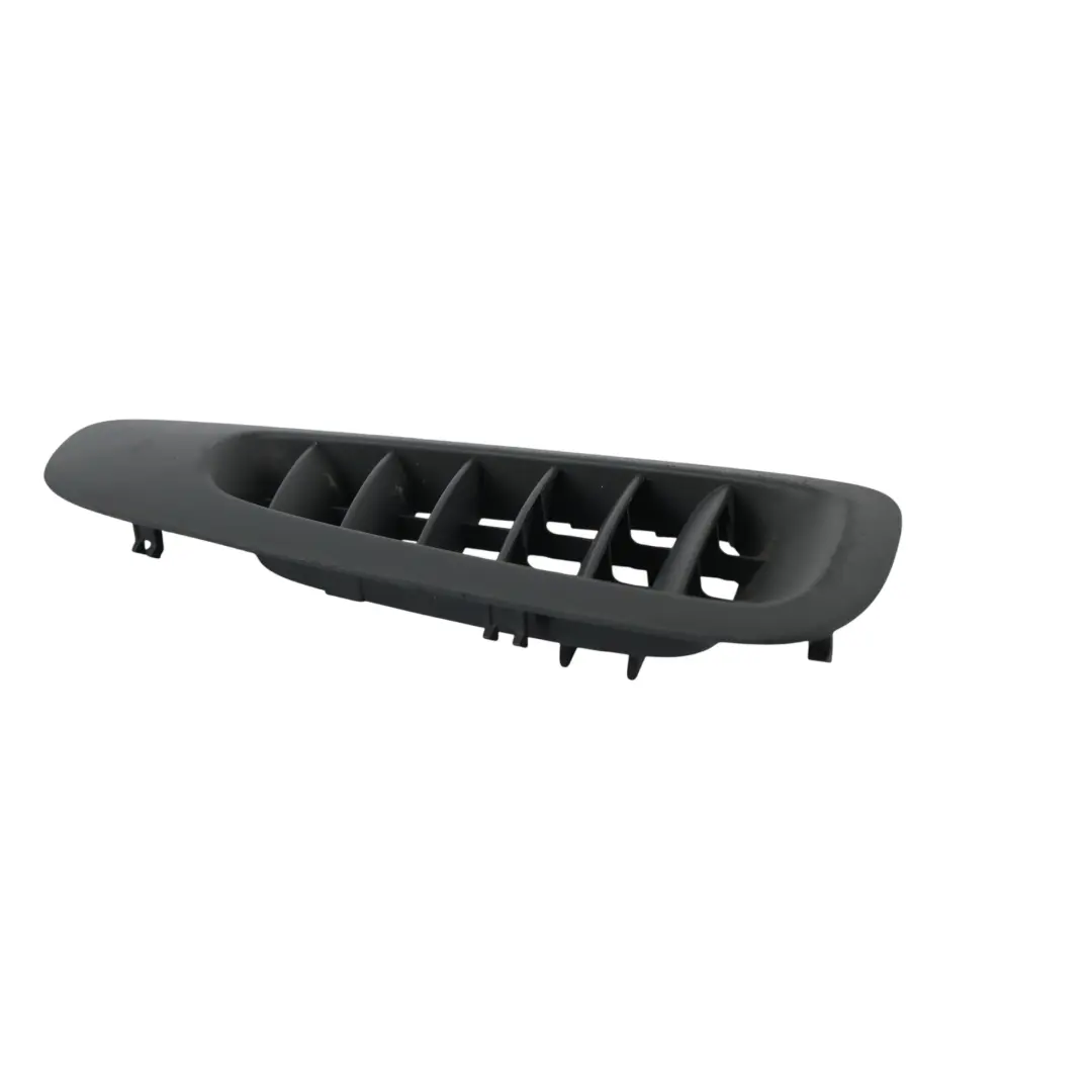 Mercedes W639 Rejilla Ventilación Aire Frontal Negra Derecha - SKU A6398310100 - Número de pieza A6398310100