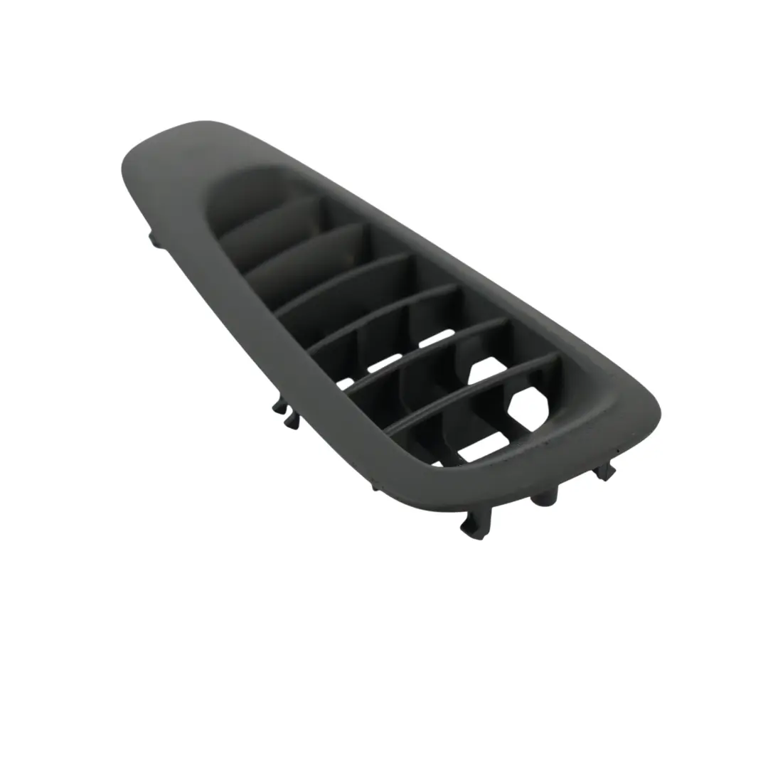 Mercedes W639 Grille Aération Tableau de Bord Avant Noir Droit - SKU A6398310100 - Numéro de pièce A6398310100