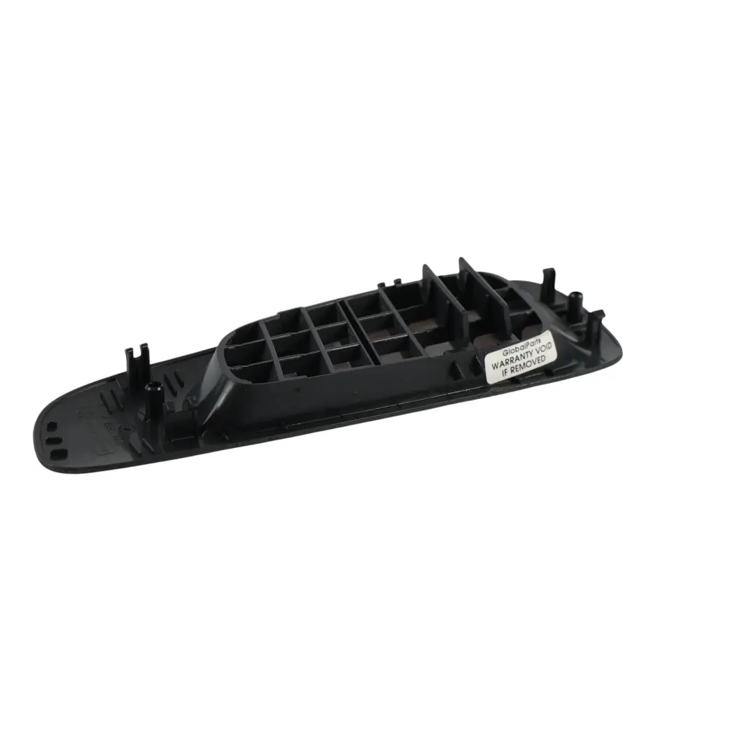 Mercedes W639 Grille Aération Tableau de Bord Avant Noir Droit - SKU A6398310100 - Numéro de pièce A6398310100