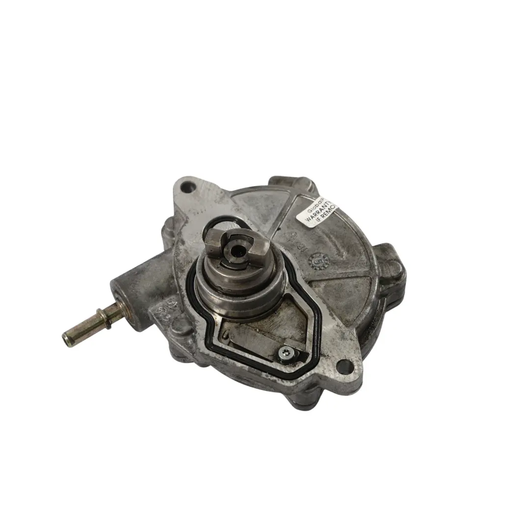 Pompa Vuoto A200 CDI 640941 2.0 Diesel per Mercedes W169 W245 con numero di parte A6402300365 Mercedes W169 W245 Pompa Vuoto A200 CDI 640941 2.0 Diesel - SKU A6402300365 - Numero di parte A6402300365
