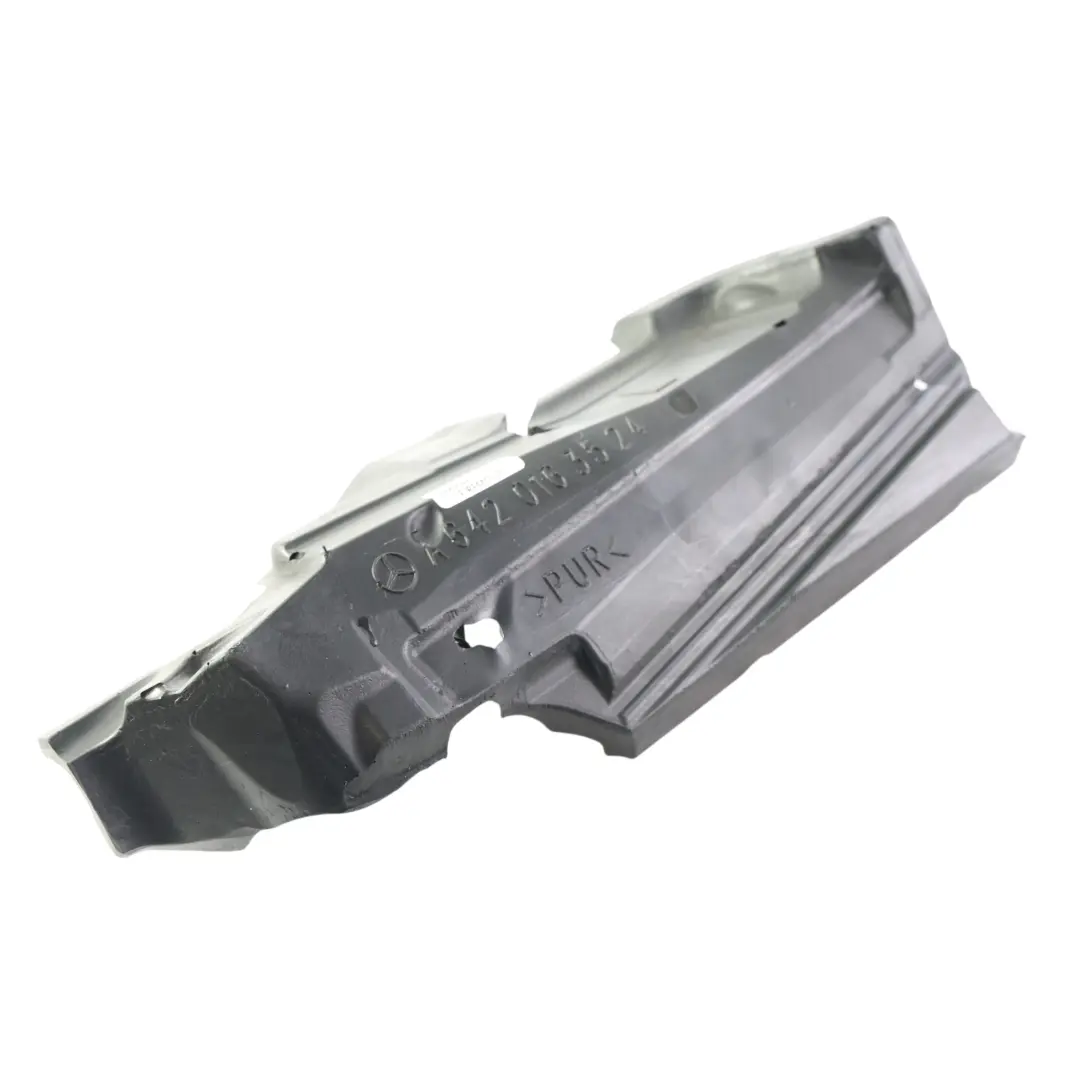 Tapa Motor Izquierda C350 CDI 642834 Diesel para Mercedes C218 W204 con número de pieza A6420163524 Mercedes C218 W204 Tapa Motor Izquierda C350 CDI 642834 Diesel - SKU A6420163524 - Número de pieza A6420163524