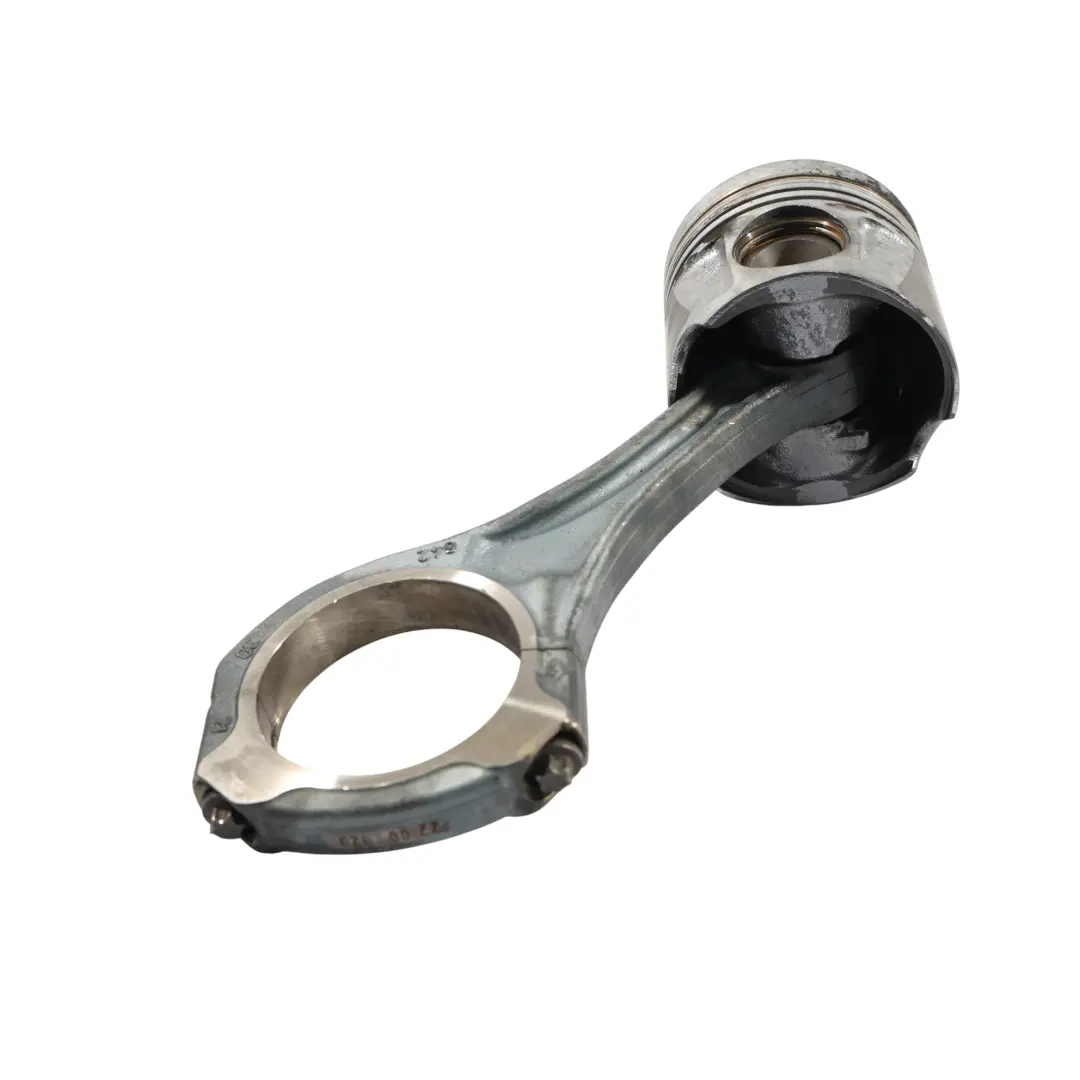 Connecting Rod Piston OM642 Diesel to Mercedes W212 C218 W221 Engine with Part number A6420300418 Mercedes W212 C218 W221 Engine Connecting Rod Piston OM642 Diesel - SKU A6420300418 - Part number A6420300418