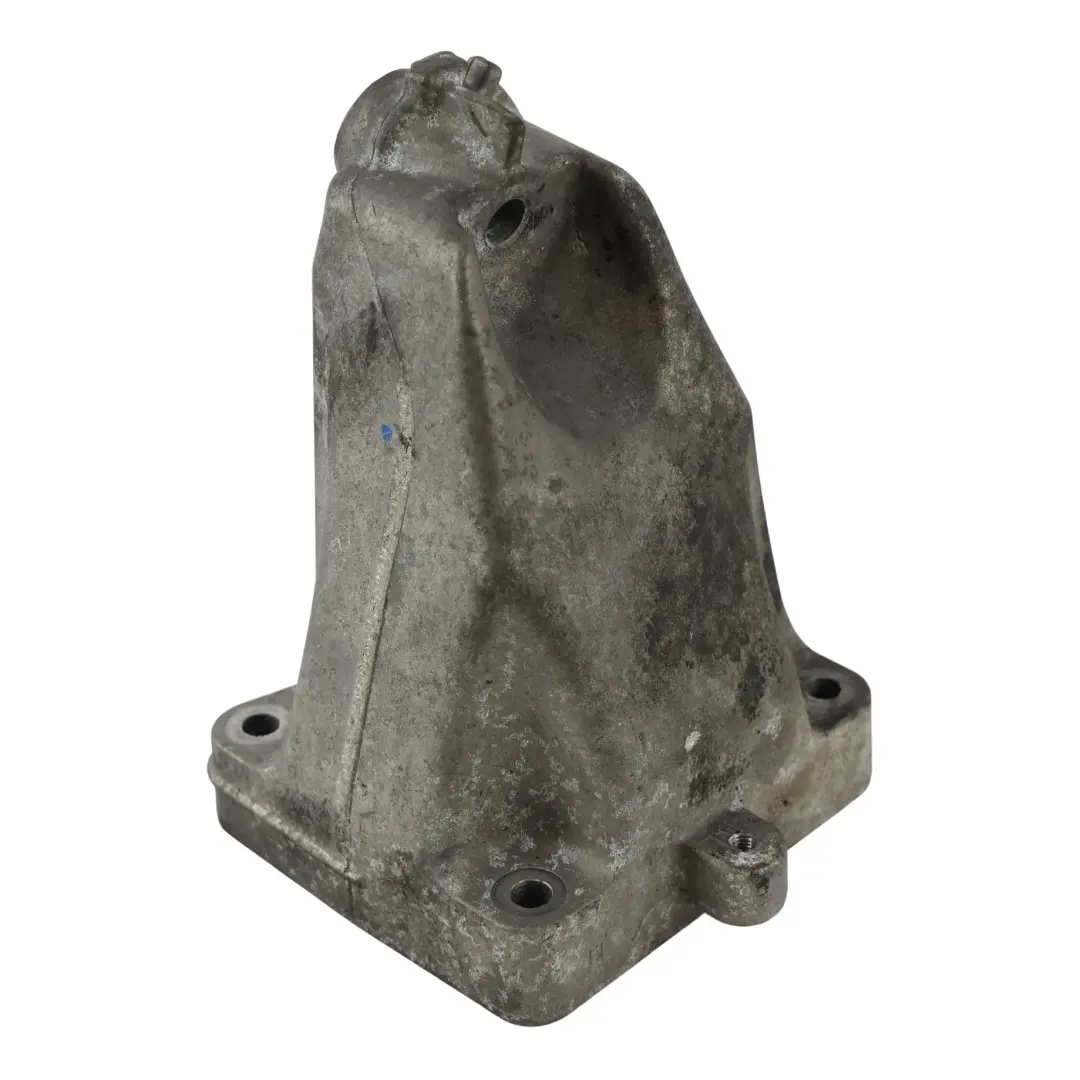 Mount Bracket Support Carrier Right O/S to Mercedes S-Class W221 Engine with Part number A6422230504 Mercedes S-Class W221 Engine Mount Bracket Support Carrier Right O/S - SKU A6422230504 - Part number A6422230504