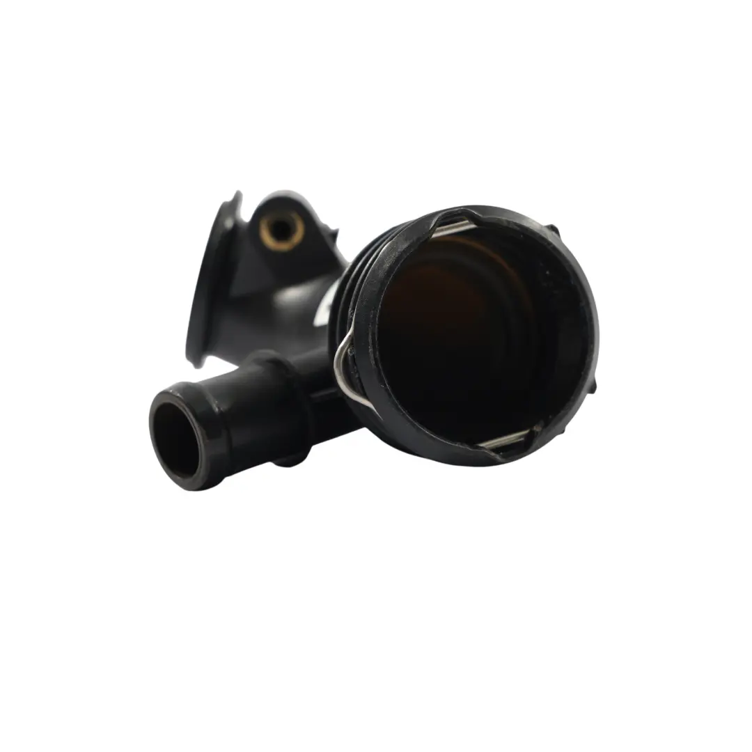 Mercedes W204 Conduite Pompe Eau Refroidissement Moteur OM651 Diesel - SKU A6512001651 - Numéro de pièce A6512001651
