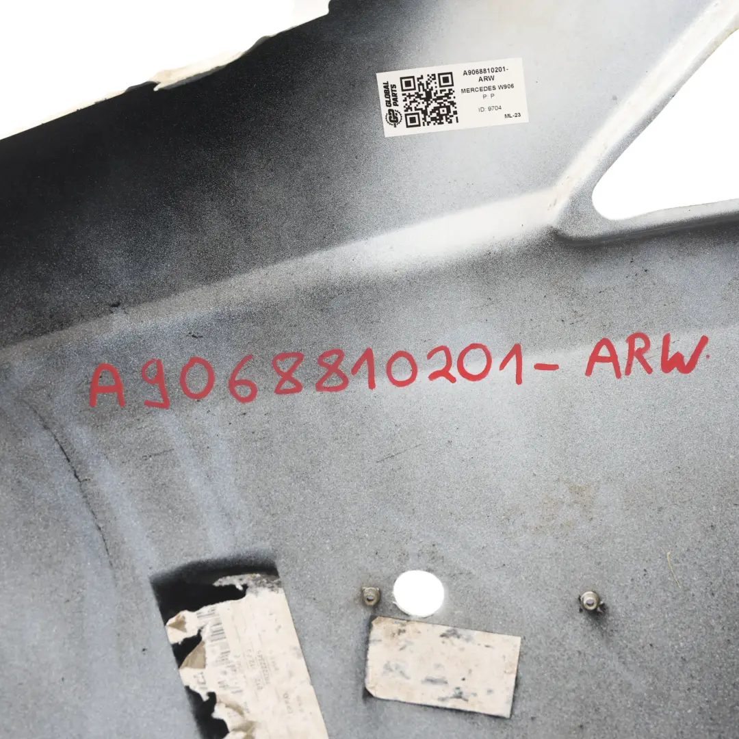 Mercedes W906 Panneau Latéral Avant Droit Aile Avant Blanc Arctique 9147 - SKU A9068810201-ARW - Numéro de pièce A9068810201