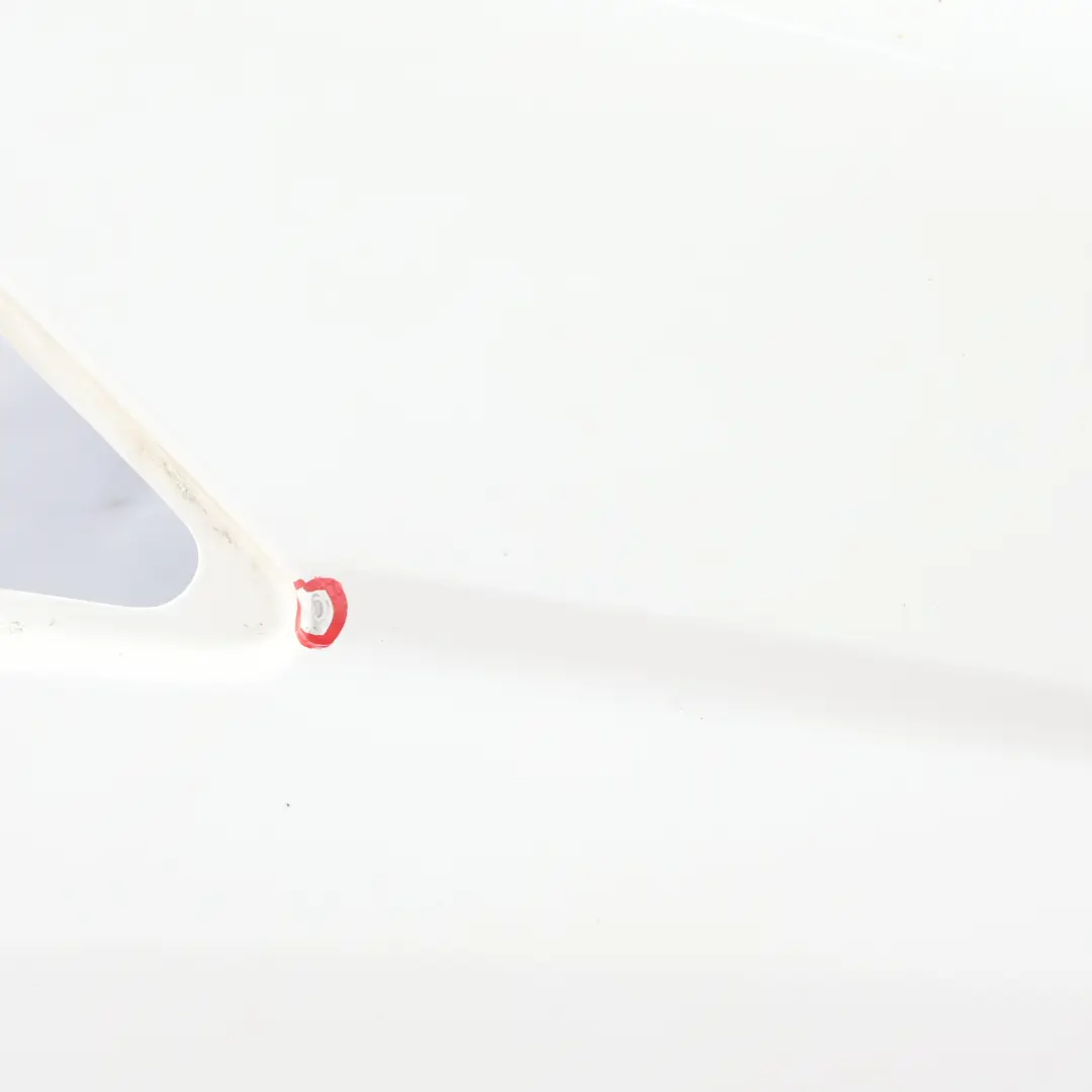 Side Panel Front Right O/S Wing Fender Arctic White 9147 to Mercedes Sprinter W906 with Part number A9068810201 Mercedes Sprinter W906 Side Panel Front Right O/S Wing Fender Arctic White 9147 - SKU A9068810201-ARW - Part number A9068810201