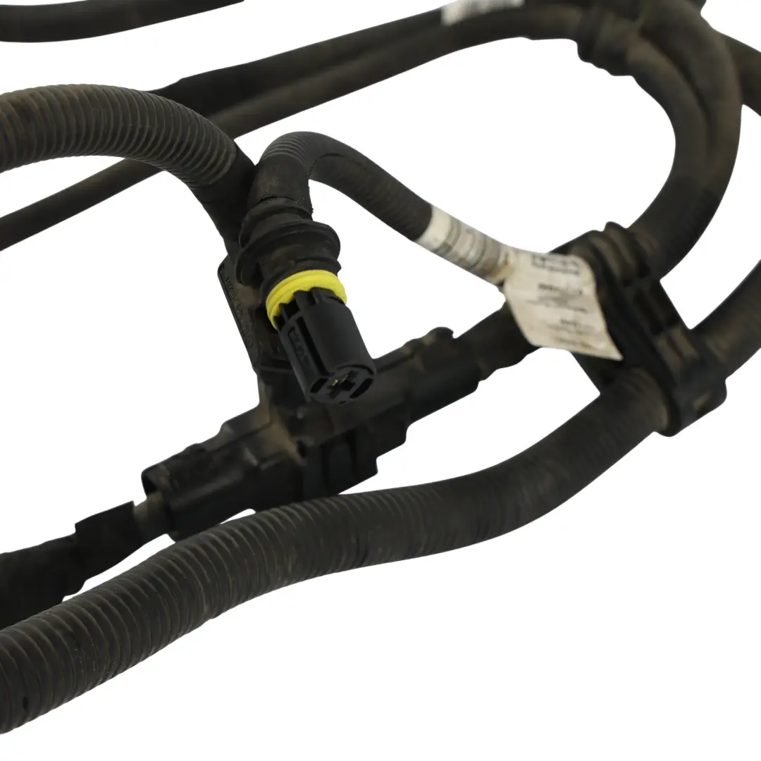 W907 Cableado Arnés Cable Batería Positivo para Mercedes con número de pieza A9075409885 Mercedes W907 Cableado Arnés Cable Batería Positivo - SKU A9075409885 - Número de pieza A9075409885