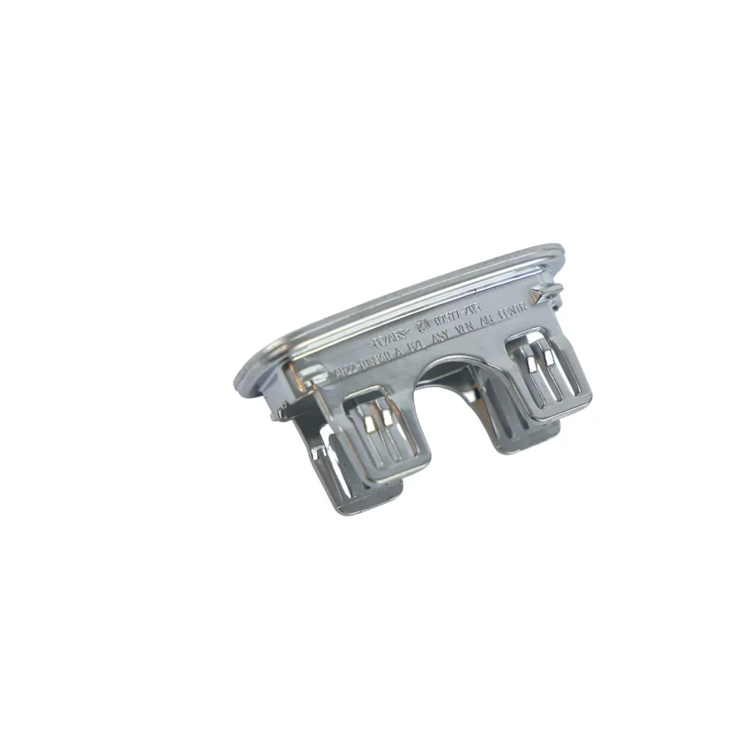 Osłona Kratki Nawiewu Lewa Prawa do Land Rover Discovery 4 L319 o numerze AH22-018B40-A Land Rover Discovery 4 L319 Osłona Kratki Nawiewu Lewa Prawa - SKU AH22-018B40-A - Numer Części AH22-018B40-A