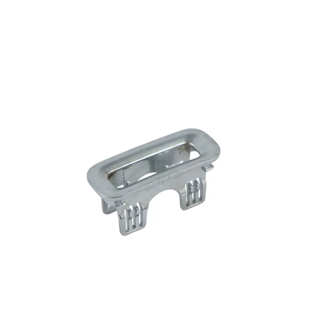 Vent Trim Left Right N/O/S to Land Rover Discovery 4 L319 Dash Air with Part number AH22-018B40-A Land Rover Discovery 4 L319 Dash Air Vent Trim Left Right N/O/S - SKU AH22-018B40-A - Part number AH22-018B40-A