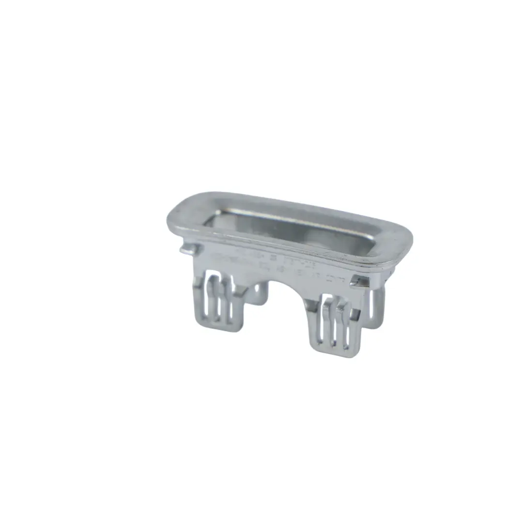 Land Rover Discovery 4 L319 Osłona Kratki Nawiewu Lewa Prawa - SKU AH22-018B40-A - Numer Części AH22-018B40-A