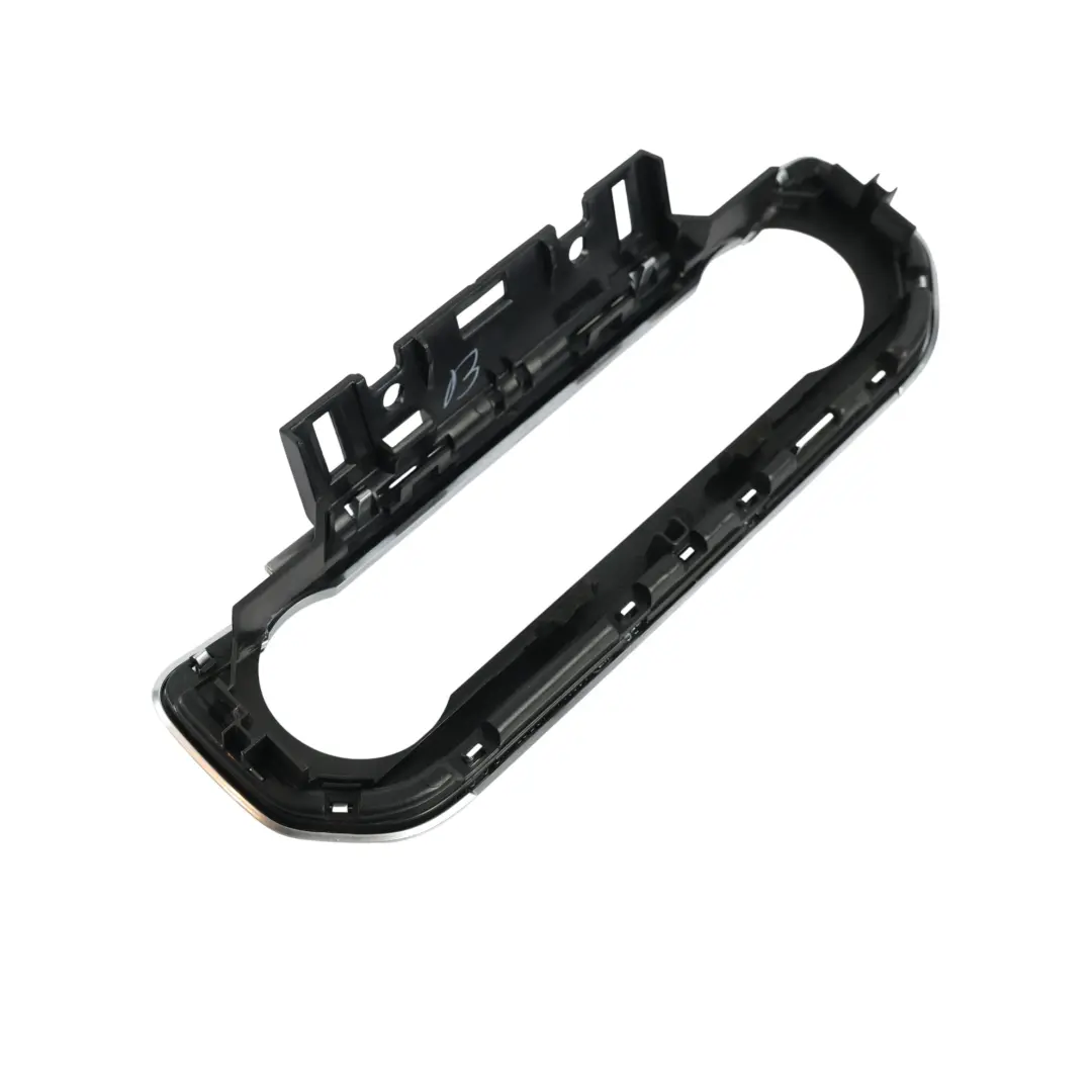 Cornice Centrale Cruscotto Radio per Land Rover Discovery 4 L319 con numero di parte AH22-045N56-ACW Land Rover Discovery 4 L319 Cornice Centrale Cruscotto Radio - SKU AH22-045N56-ACW - Numero di parte AH22-045N56-ACW