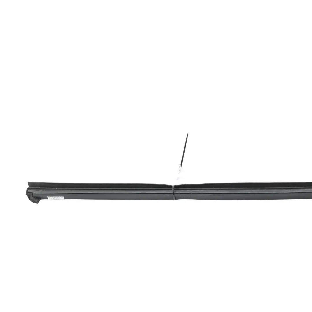 Junta Burlete Ventana Puerta Delantera Derecha para Ford Fiesta MK7 con número de pieza BA61-B20570-AA Ford Fiesta MK7 Junta Burlete Ventana Puerta Delantera Derecha - SKU BA61-B20570-AA - Número de pieza BA61-B20570-AA