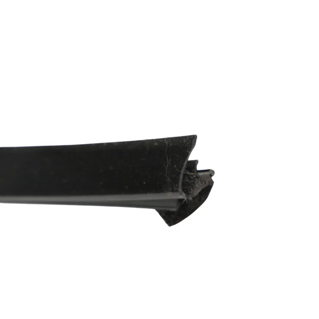 Junta Burlete Ventana Puerta Delantera Izquierda para Ford Fiesta MK7 con número de pieza BA61-B20571-AA Ford Fiesta MK7 Junta Burlete Ventana Puerta Delantera Izquierda - SKU BA61-B20571-AA - Número de pieza BA61-B20571-AA